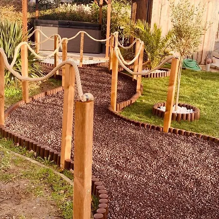 Gasthuis Time Stops Here At Saint-Hilaire-de-Riez