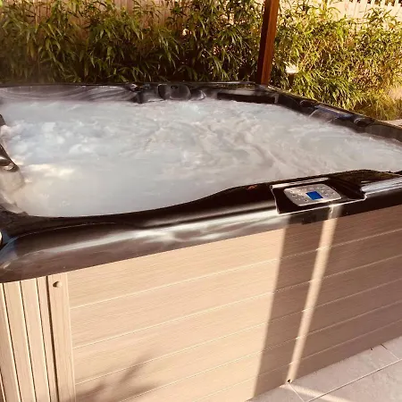 Time Stops Here At 4* Saint-Hilaire-de-Riez