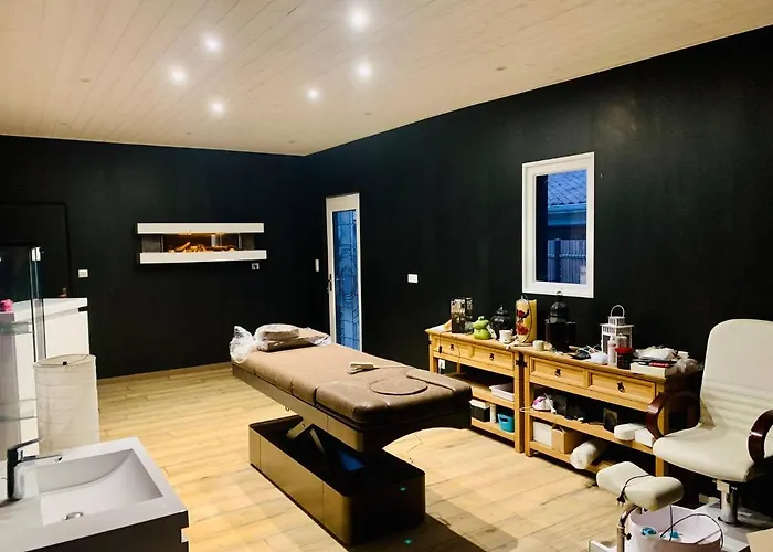 Time Stops Here At Saint-Hilaire-de-Riez