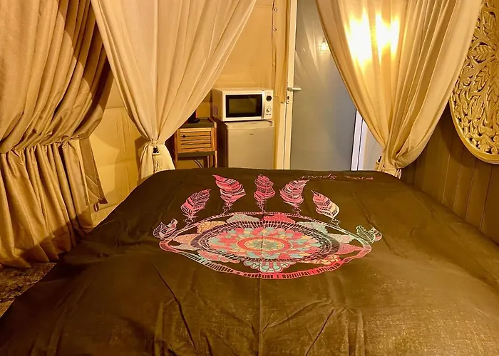 Time Stops Here At Pensión 4*