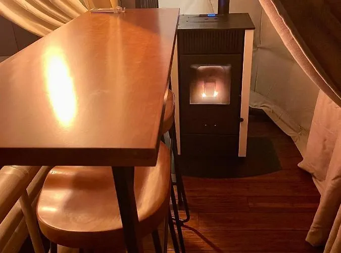 Pensión Time Stops Here At 4*