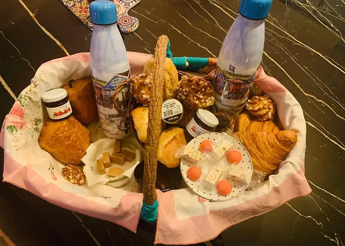 Time Stops Here At Pensión Saint-Hilaire-de-Riez